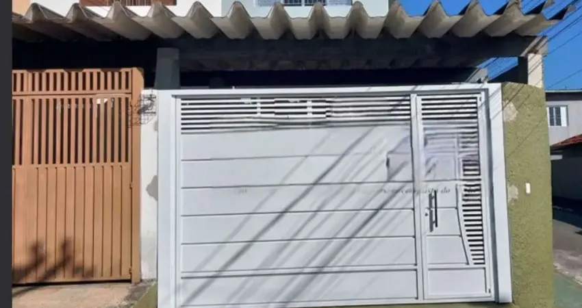 Alugo lindo sobrado de 03 dormitórios no bairro vila inglesa !