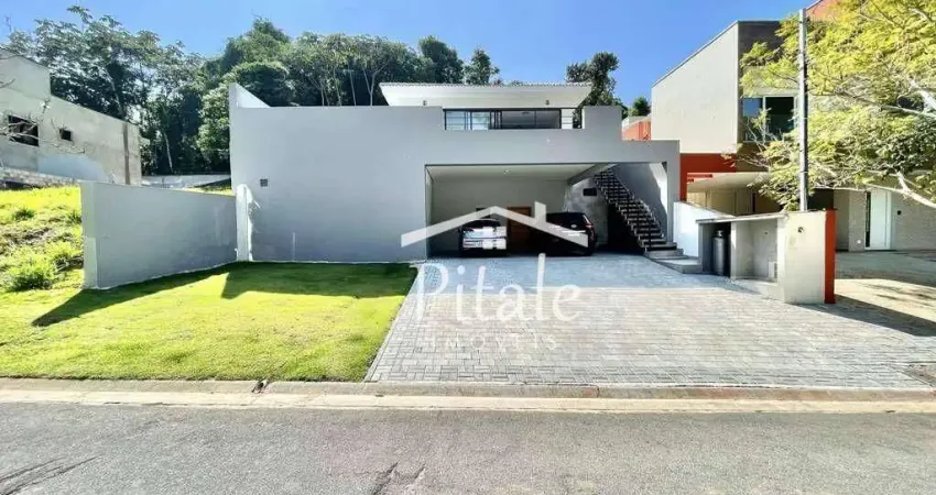 Sobrado com 3 dormitórios à venda, 269 m² por R$ 2.400.000,00 - Granja Viana - Cotia/SP