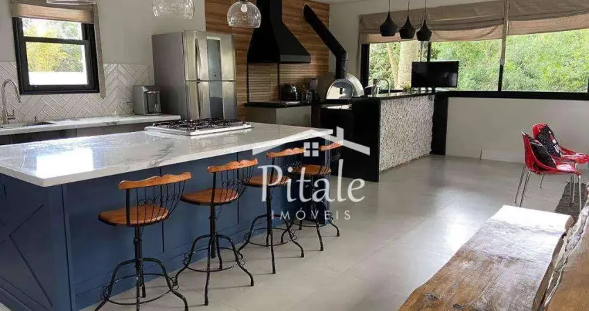Sobrado com 3 dormitórios à venda, 427 m² por R$ 1.600.000,00 - Terras do Madeira - Carapicuíba/SP
