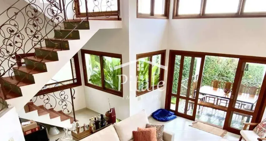 Sobrado com 4 dormitórios à venda, 325 m² por R$ 1.110.000,00 - Moinho Velho - Cotia/SP
