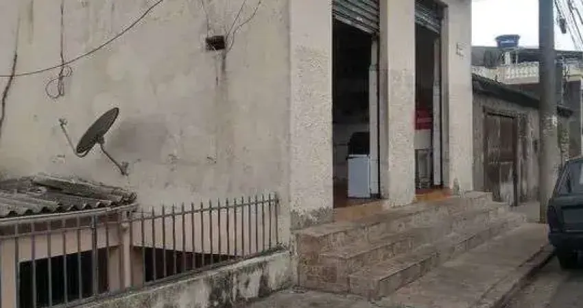 Sobrado com 3 dormitórios e um salao comercial à venda, 276 m² por R$ 845.000 - Jardim Audir - Barueri/SP