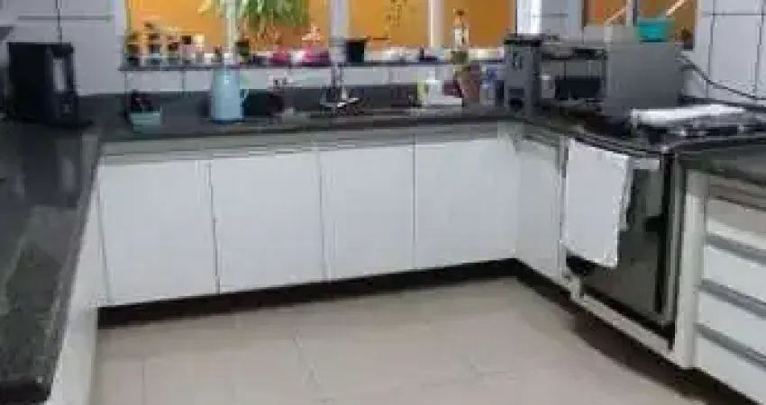 Casa com 4 dormitórios à venda, 311 m² por r$ 620.000 - vila silviânia - carapicuíba/sp