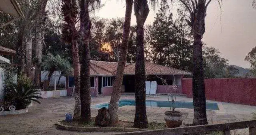 Casa com 5 dormitórios à venda, 1200 m² por r$ 1.690.000,00 - portal das acácias - santana de parna