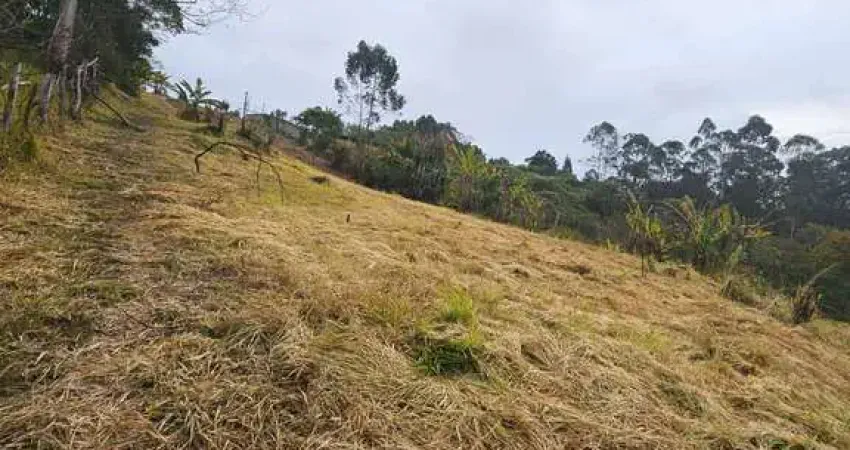 Terreno à venda na Estrada da Cachoeira, 136 - Cachoeira, Caucaia do Alto, Cotia