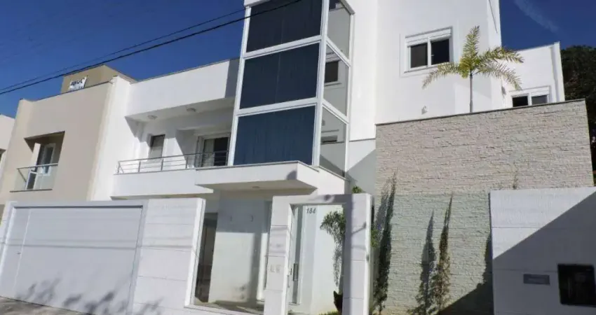 Sobrado com 5 dormitórios à venda, 445 m² por R$ 5.500.000,00 - Praia dos Amores - Balneário Camboriú/SC