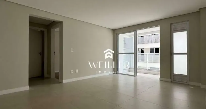 Apartamento com 2 dormitórios à venda, 63 m² por R$ 580.000,00 - São João - Itajaí/SC