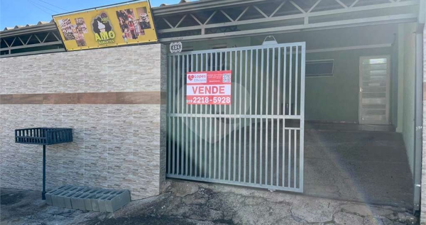 Casa com 3 quartos à venda na Rua Sebastião de Paula, Vila Real, Hortolândia