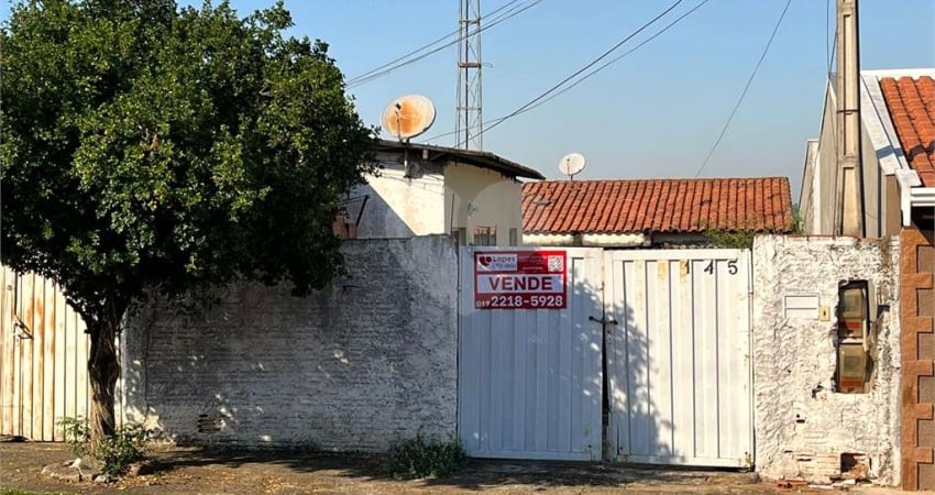 Casa com 3 quartos à venda em Jardim Santa Clara Do Lago I - SP