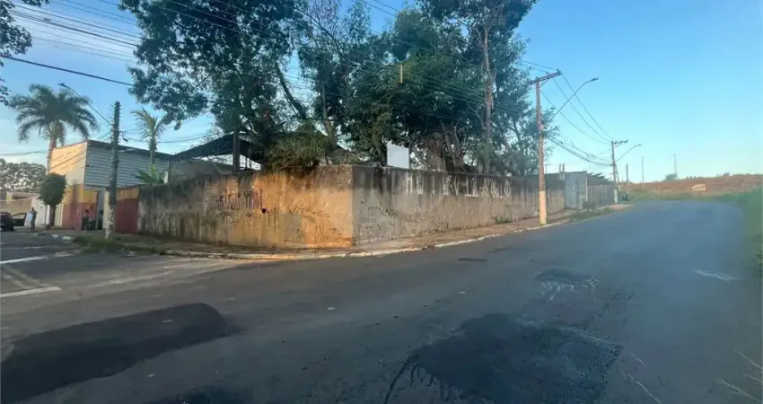 Terreno com 4 quartos à venda em jardim manchester (nova veneza) - sp