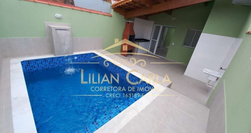 NA PROMOÇÃO Casa à venda em Mongagua com 2 dorm, 1 suíte, area de lazer + piscina por APENAS R$ 339.900 mil!!!