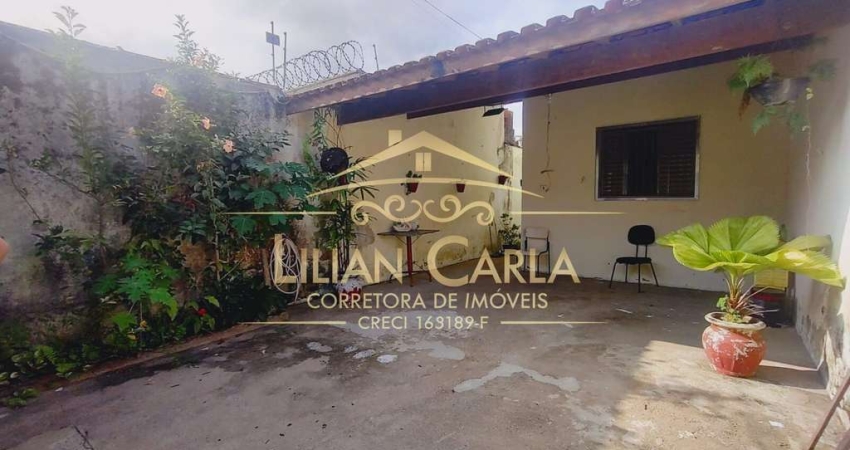 Casa à venda em Mongaguá com 3 dorm, 1 suíte, 2 vagas de garagem por apenas R$ 280 mil!