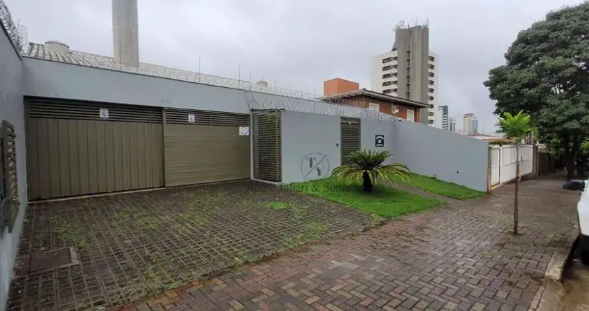 Sobrado com 4 dormitórios para alugar, 438 m² por R$ 10.000/mês - Centro - Londrina/PR