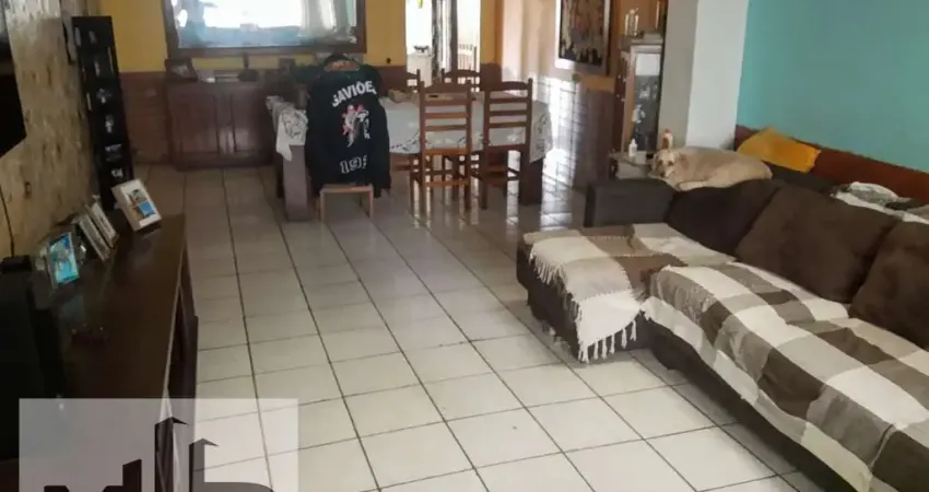 Casa em Conjunto Residencial José Bonifácio  -  São Paulo