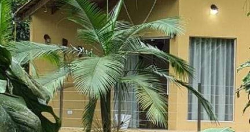 Sítio à Venda em Paraty-RJ, Bairro Carrasquinho, 1 Quarto, 1 Suíte, 1 Sala, 1 Banheiro, 4.768m² de Área. Venha Conferir!