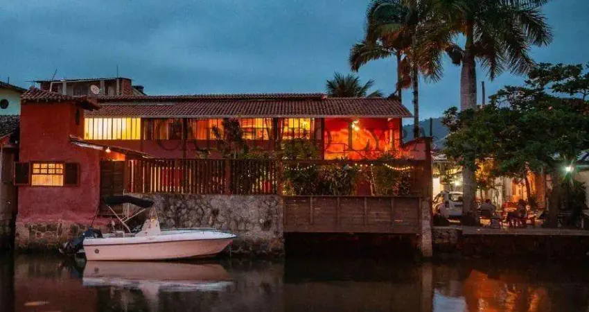 Imperdível: casa à venda em paraty-rj, parque imperial, 4 quartos, 4 suítes, 4 salas, 4 banheiros, 165m²!