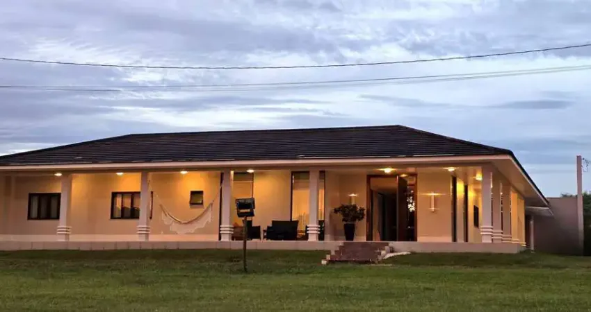 Casa com 3 quartos à venda na Zona Rural, Candói