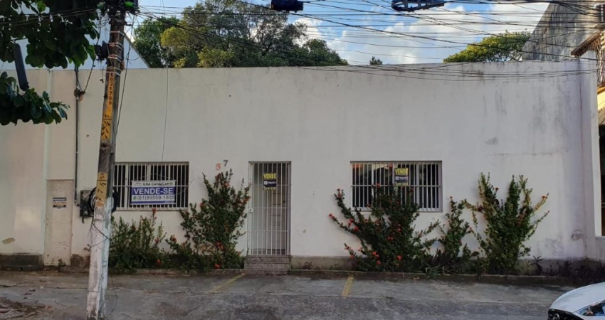 Casa Comercial em Santo Amaro | 175m² | 3 Salas | 4 Vagas