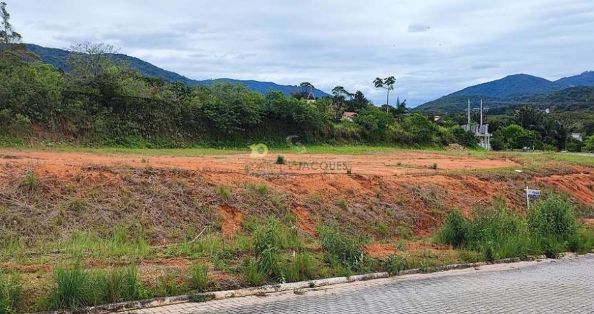 Terreno à venda na Rua Antônio Alfredo dos Santos, 1, Forquilhas, São José