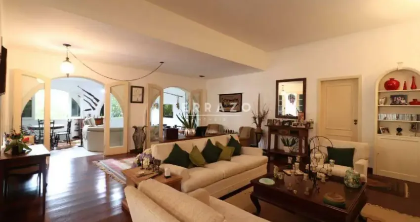 Casa à venda, 4 quartos, 1 suíte, 8 vagas, Quebra Frascos - Teresópolis/RJ
