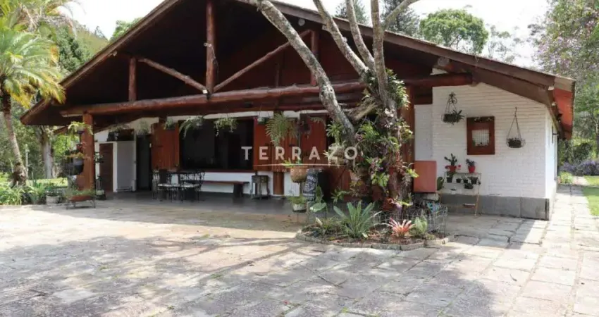 Sítio à venda, 7 quartos, 5 suítes, 5 vagas, Granja Florestal - Teresópolis/RJ
