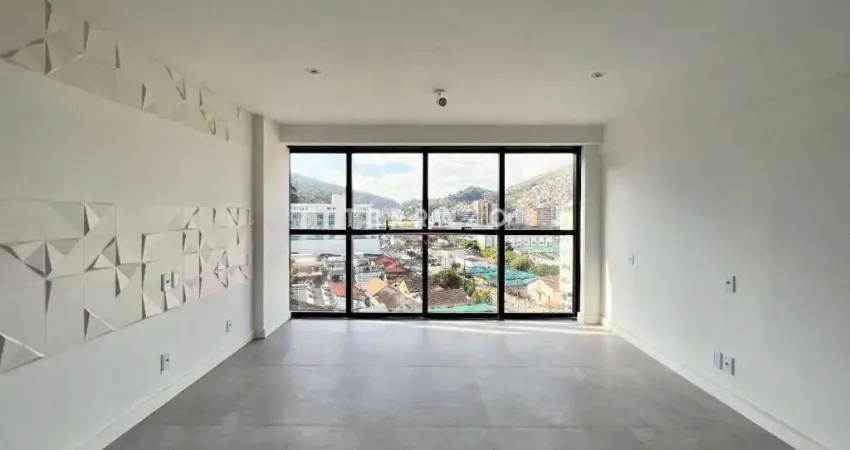 Sala comercial à venda no Várzea, Teresópolis 