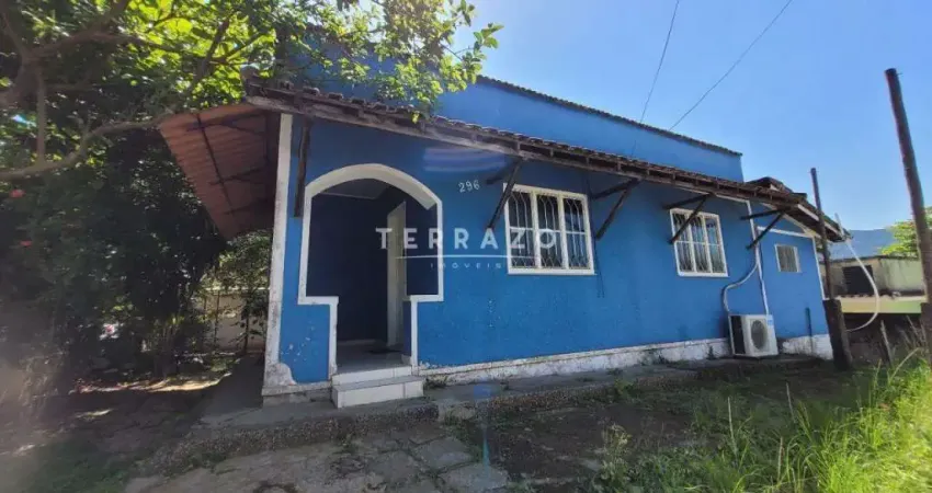 Casa à venda, 2 quartos, 4 vagas, Centro - Guapimirim/RJ