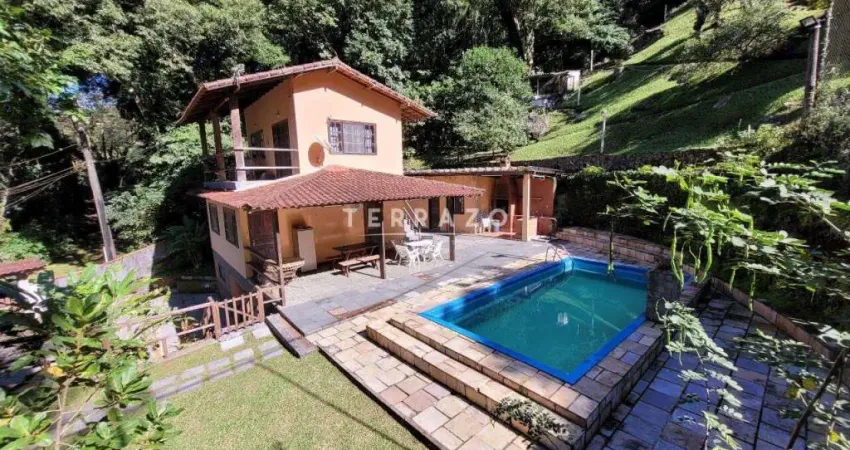Casa em Condomínio à venda, 4 quartos, 2 suítes, 6 vagas, Caneca Fina - Guapimirim/RJ