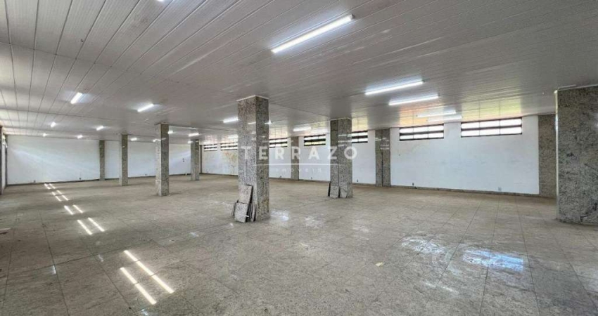 Ponto comercial para alugar no Albuquerque, Teresópolis 