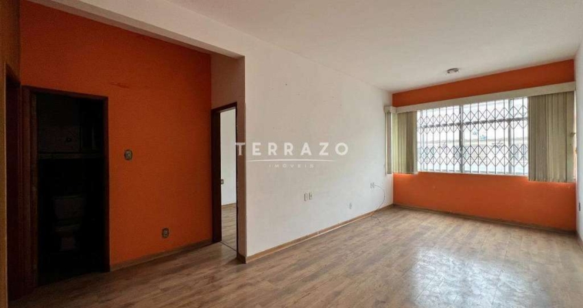Apartamento à venda, 2 quartos, Várzea - Teresópolis/RJ