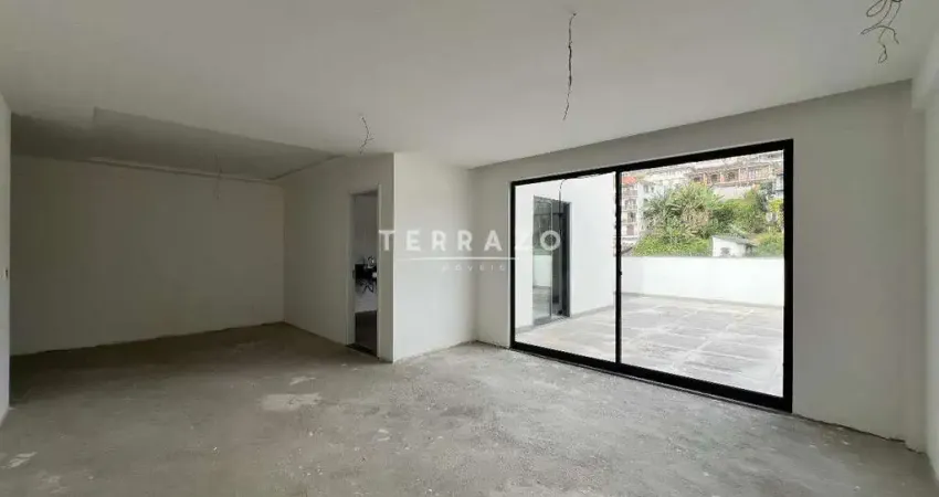 Cobertura à venda, 3 quartos, 3 suítes, 2 vagas, Várzea - Teresópolis/RJ