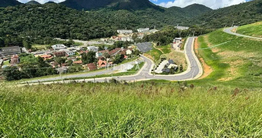 Terreno em Condomínio à venda, Ermitage - Teresópolis/RJ