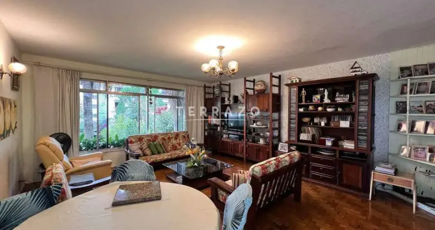 Casa à venda, 3 quartos, 1 suíte, 2 vagas, Taumaturgo - Teresópolis/RJ