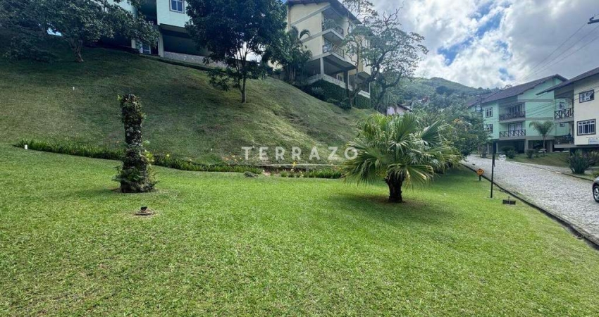 Terreno em Condomínio à venda, 4 vagas, Várzea - Teresópolis/RJ