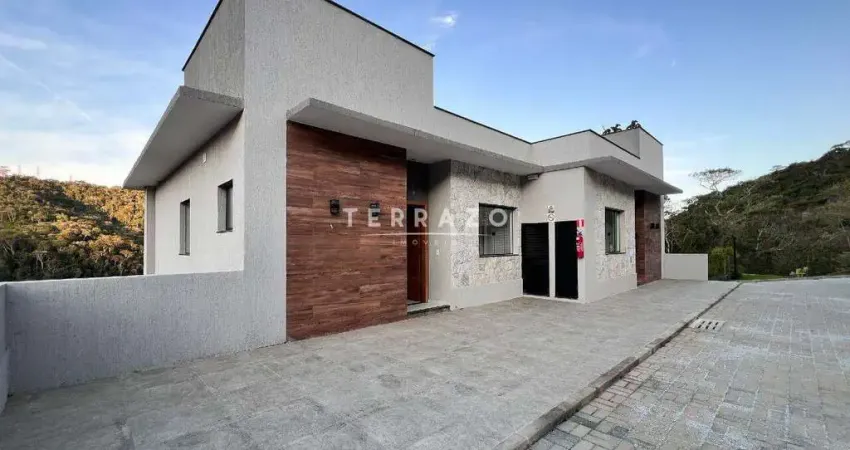Casa à venda, 3 quartos, 1 suíte, 1 vaga, golfe - teresópolis/rj