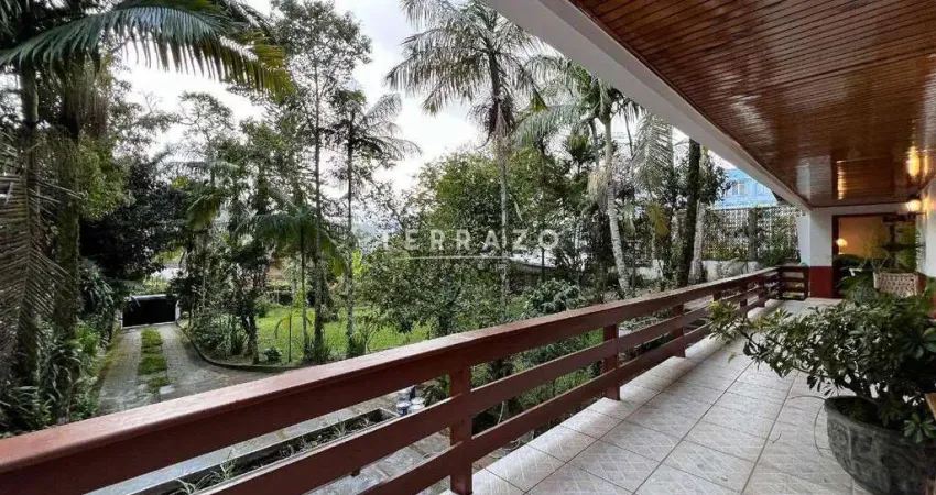 Casa à venda, 4 quartos, 3 suítes, 4 vagas, soberbo - teresópolis/rj