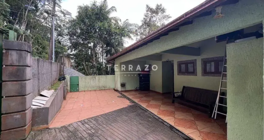 Casa à venda, 2 quartos, 2 vagas, Parque do Ingá - Teresópolis/RJ