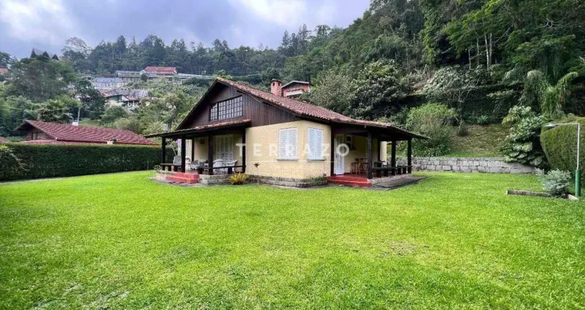 Casa em condomínio à venda, 4 quartos, 1 suíte, 4 vagas, posse - teresópolis/rj