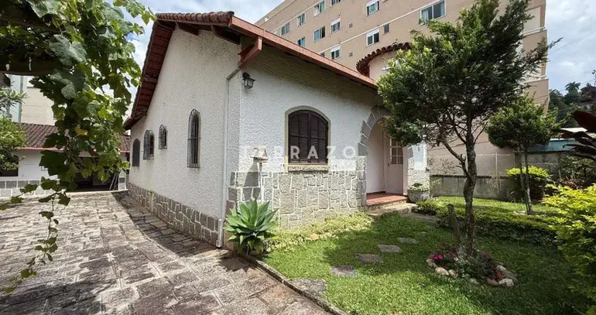 Casa para aluguel, 3 quartos, 1 suíte, 3 vagas, agriões - teresópolis/rj
