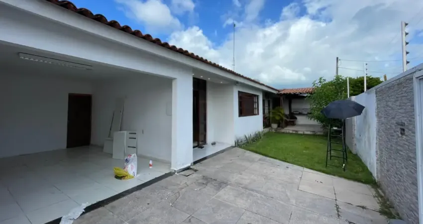 Casa de 3 quartos sendo 2 suites para alugar no brisamar em joão pessoa - pb
