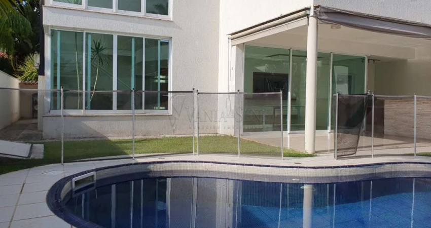 Magnífica Casa Disponível para Locação e Venda no Condomínio Esplanada do Sol