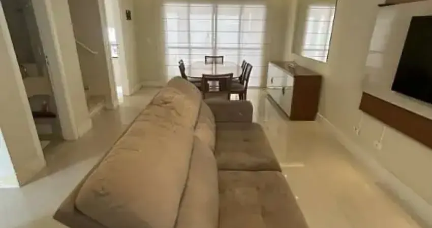 Sua Nova Casa: Encantadora Propriedade à Venda no Home e Club Villa Branca