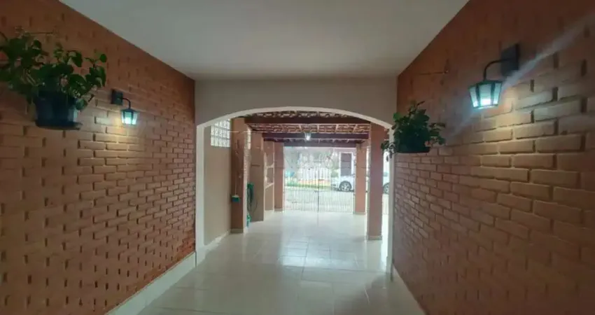 Casa à venda no bairro Bosque dos Eucaliptos, em São José dos Campos/SP.