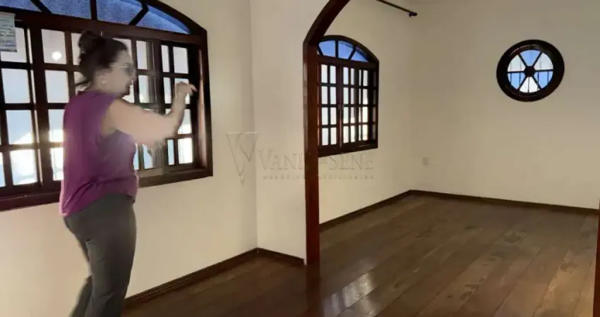 Locação de Casa Bairro Bosque dos Eucaliptos, São José dos Campos/SP.