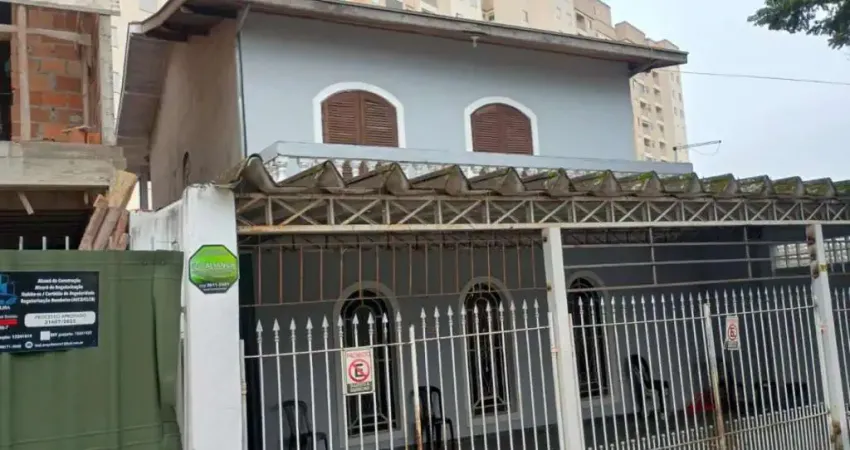 Venda de Casa Sobrado - Edícula no bairro Vila Industrial em São José dos Campos/SP.