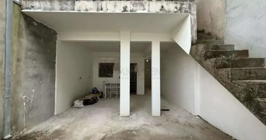 Venda de casa padrão no bairro Jardim Portugal em São José dos Campos, SP.