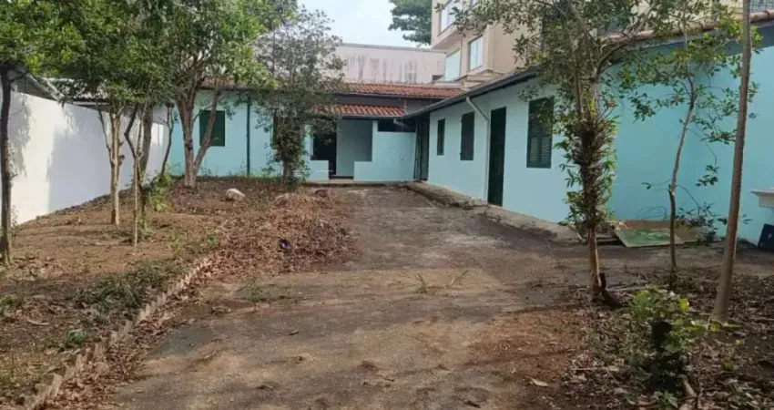 Casa com 4 quartos à venda na Vila Adyana, São José dos Campos