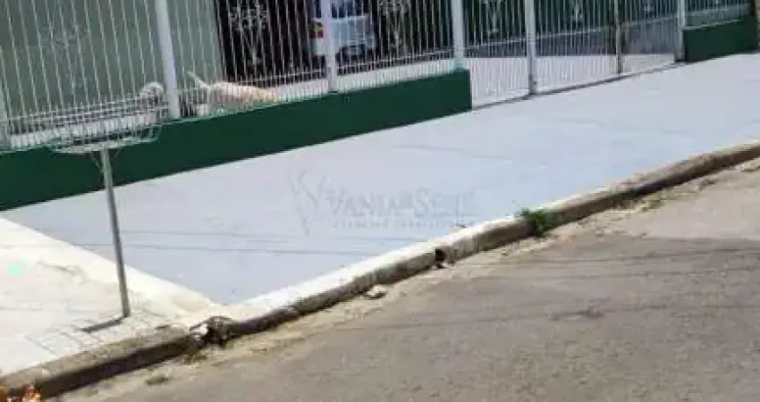 Locação de casa no jardim satélite, terreno inteiro, 3 dorms,suite, 4 garagem!!!