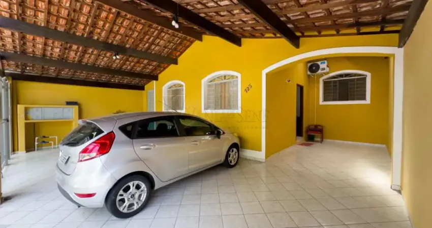 Casa térrea com edícula assobradada completa à venda no parque industrial