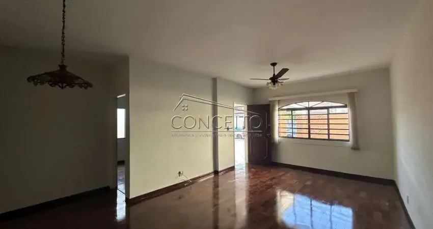 Casa térrea à venda no bairro Vila Rezende com 147,29 m² | 4 dormitórios, sendo 1 suíte e 2 vagas de garagem