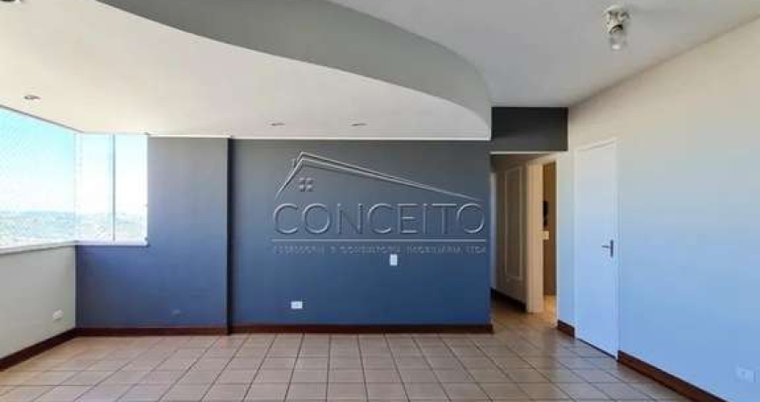 Apartamento duplex à venda no Edifício Saint Patrick com 268m² | 5 dormitórios sendo 2 suítes, 2 vagas de garagem cobertas.